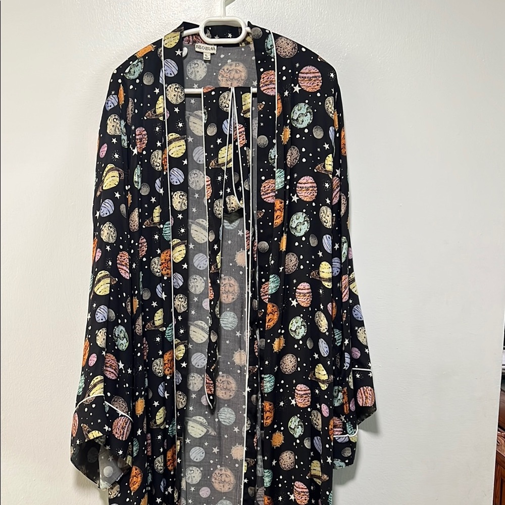 Kilo Brava Women's Black Planet full length robe  Large